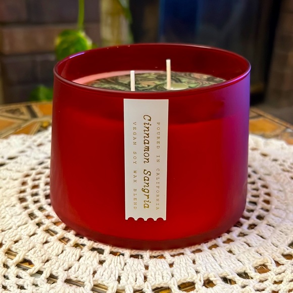 Cinnamon Sangria Scented Candle - Picture 1 of 11
